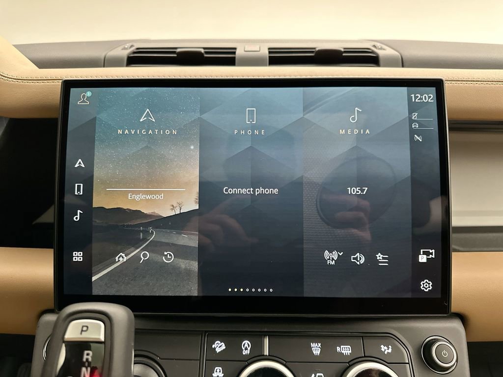 New 2026 Land Rover Defender 110 S AWD/4WD image 22
