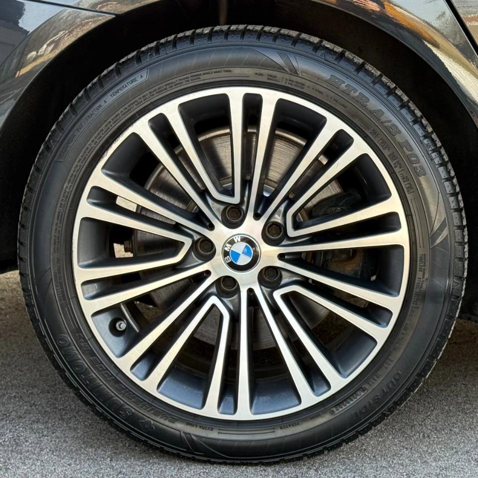 Used 2019 BMW 540i image 28