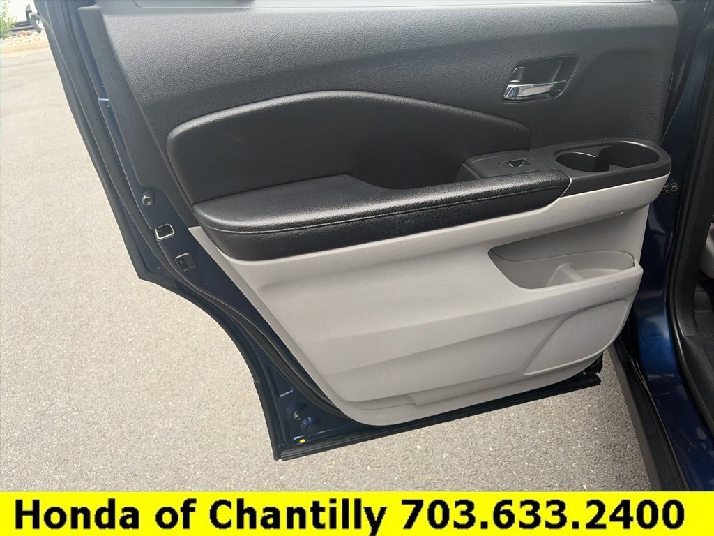 Used 2016 Honda Pilot LX image 19