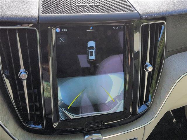 Certified 2023 Volvo XC60 T8 Ultimate w/ Climate Package image 14