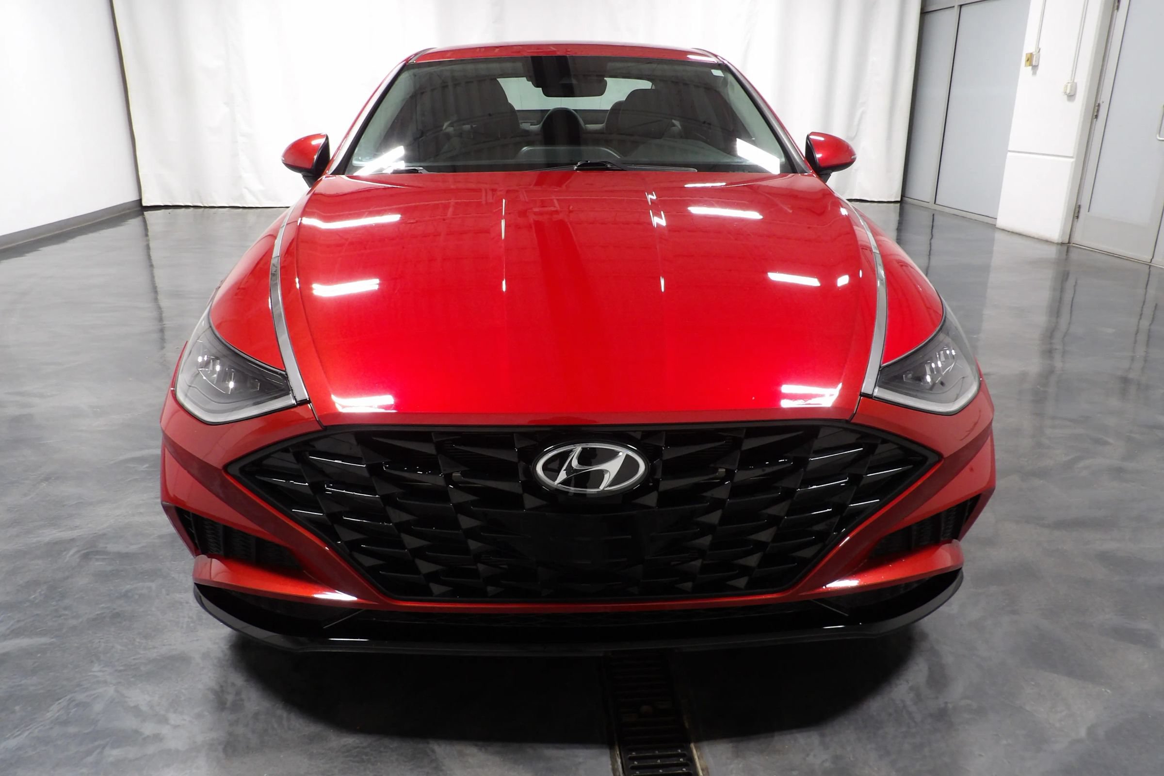 Used 2021 Hyundai Sonata SEL w/ Cargo Package FWD image 3