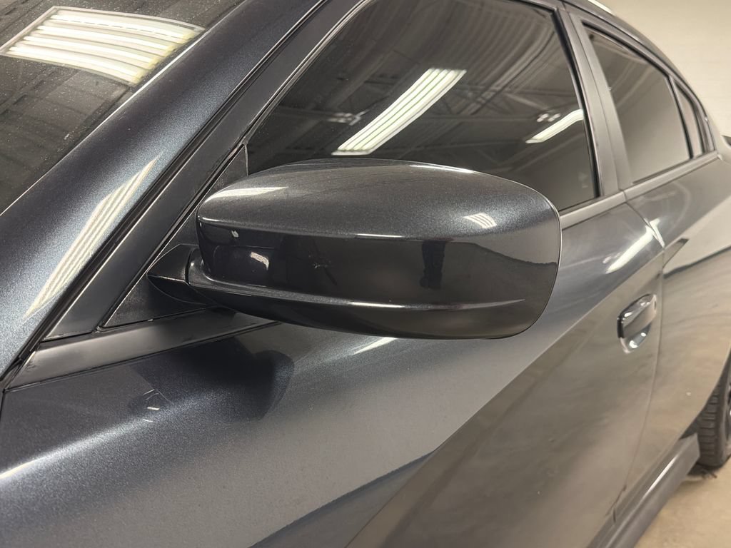 Used 2018 Dodge Charger SRT RWD image 16