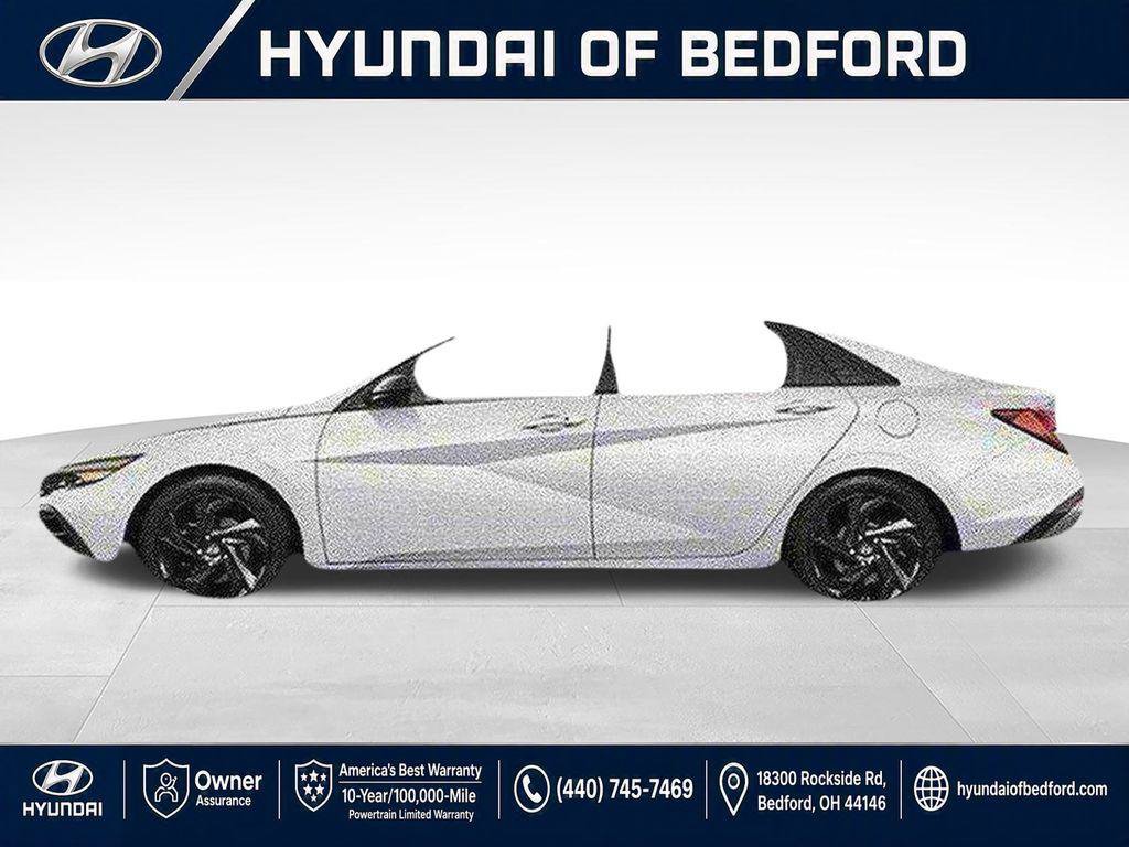 New 2026 Hyundai Elantra SEL Sport FWD image 25