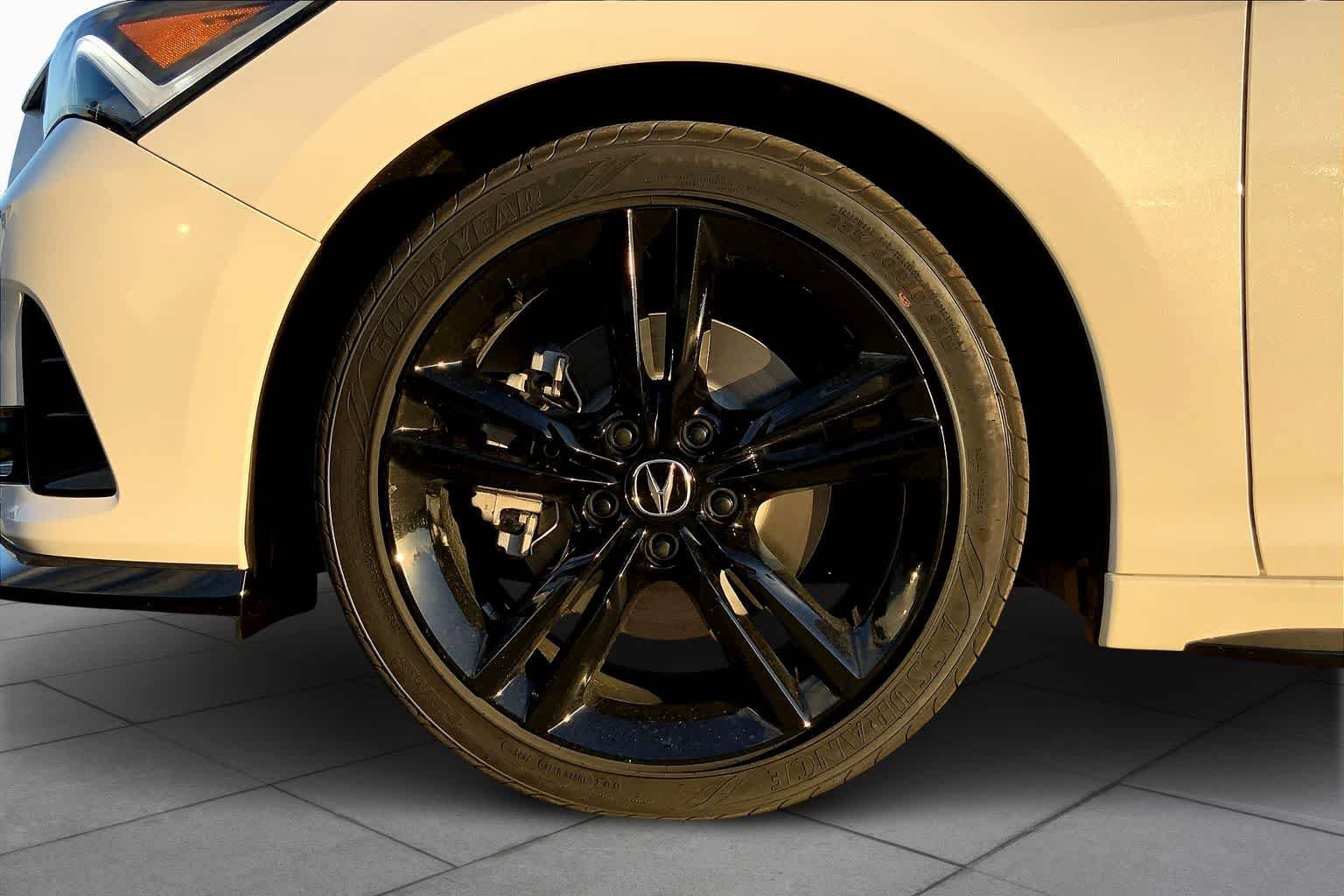 New 2026 Acura Integra A-Spec FWD image 12