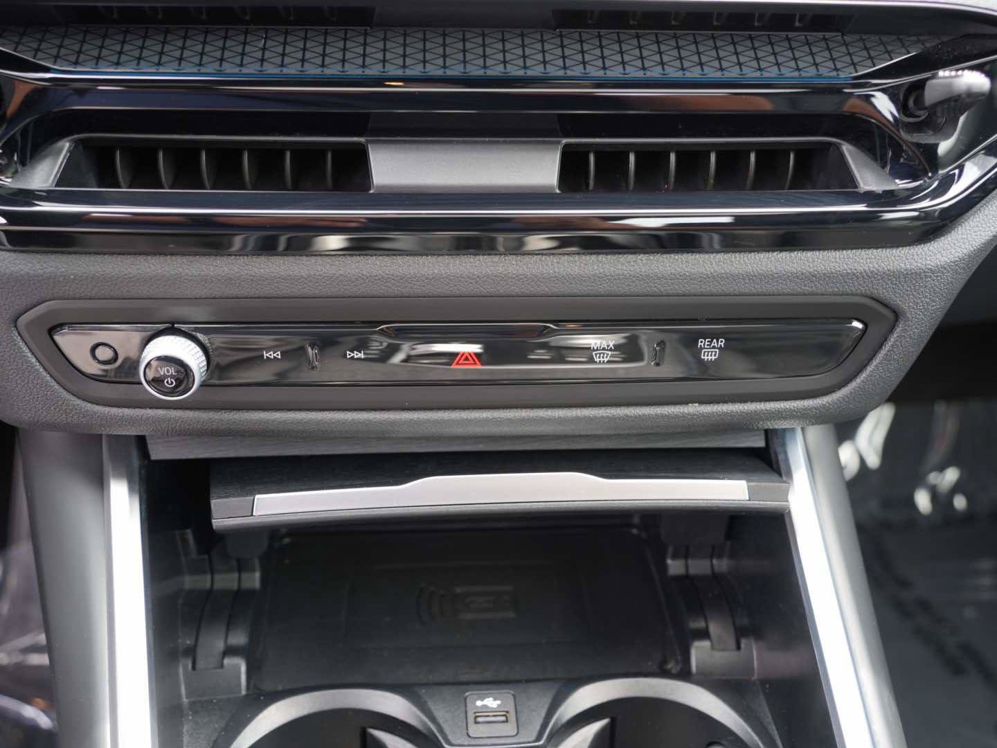 Used 2026 BMW 430i Coupe w/ Parking Assistance Package RWD image 18