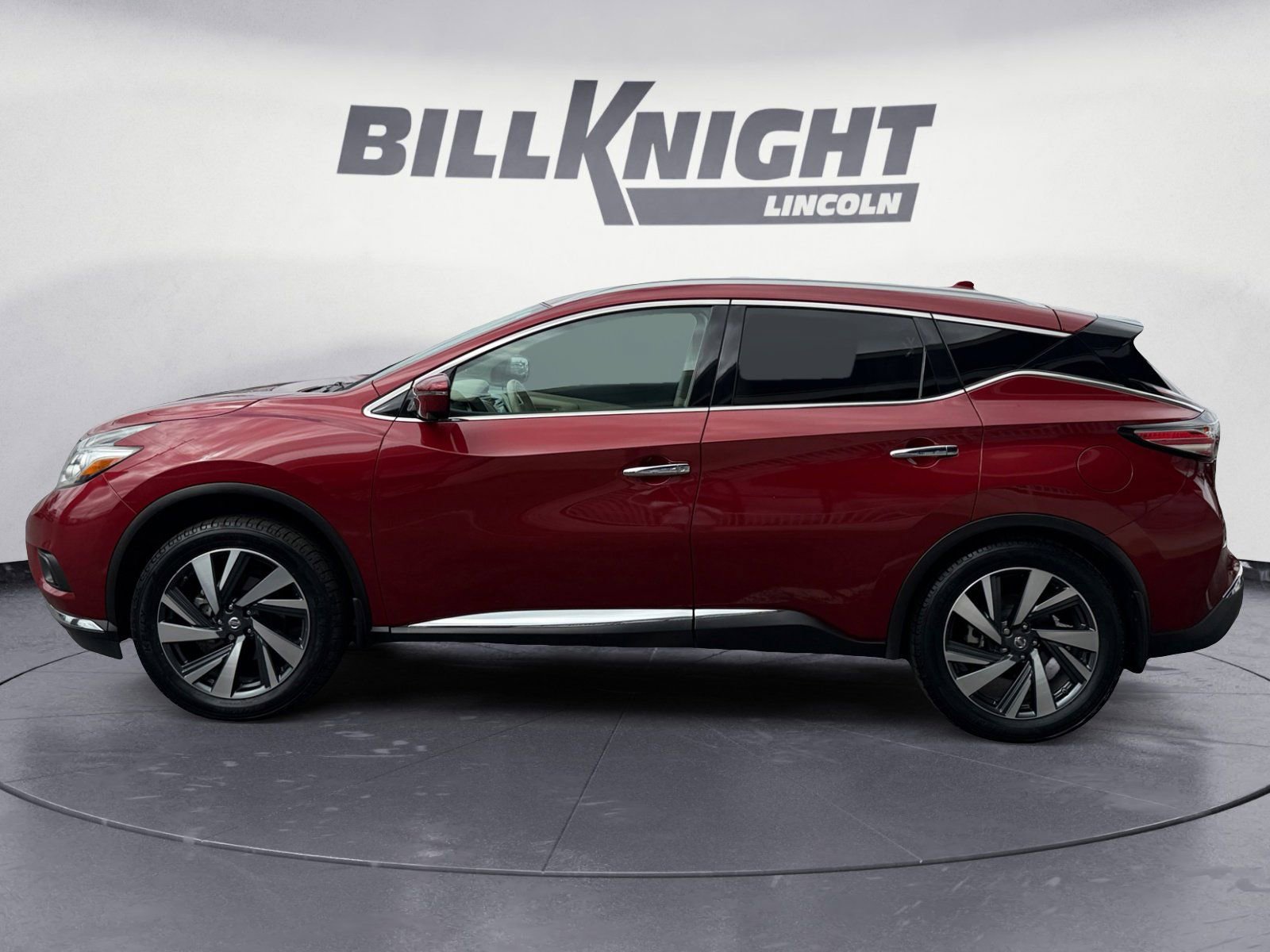 Used 2018 Nissan Murano Platinum w/ Cargo Package image 2