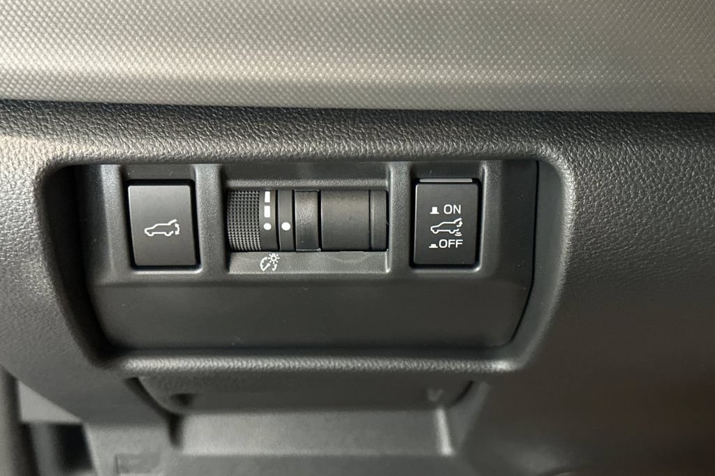 Used 2025 Subaru Forester Sport w/ Protection Package AWD/4WD image 23