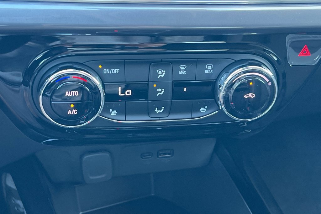 New 2026 Chevrolet Trax ACTIV w/ Driver Confidence Package image 17