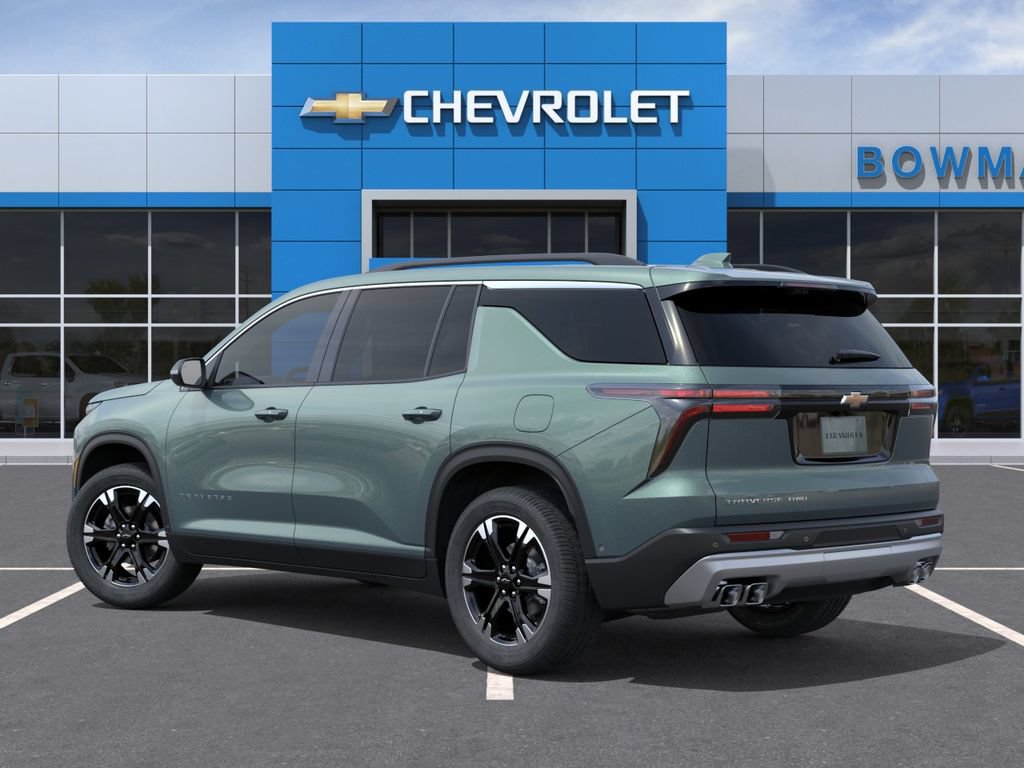 New 2027 Chevrolet Traverse LT AWD/4WD image 3