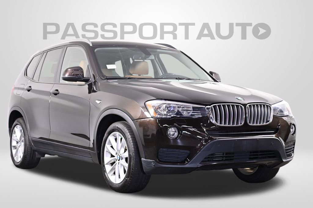 Used 2016 BMW X3 xDrive28i AWD/4WD image 3