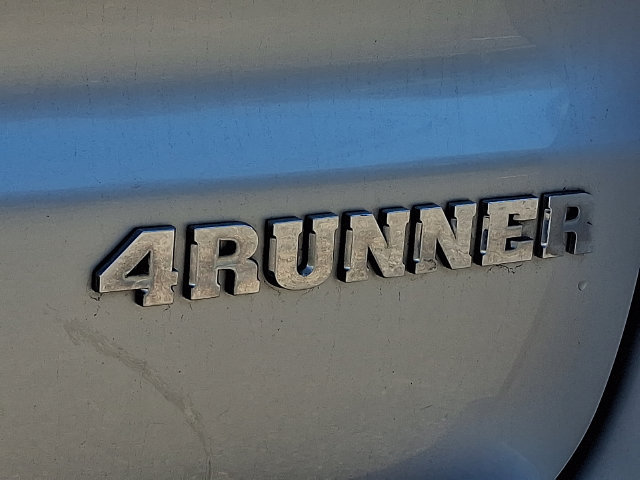 Used 2003 Toyota 4Runner Limited AWD/4WD image 18