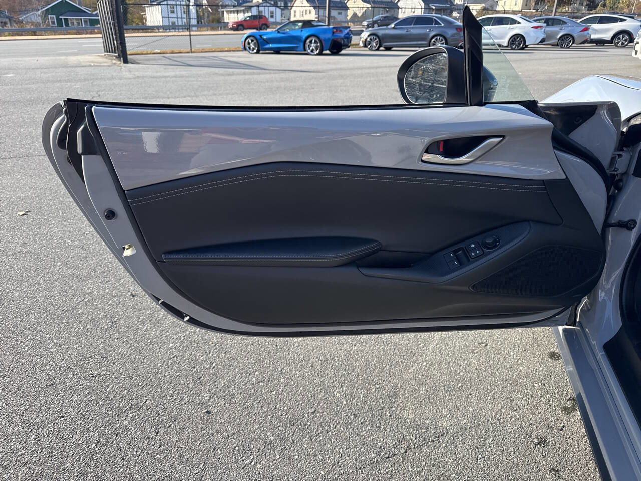 Used 2024 MAZDA MX-5 Miata Club image 31