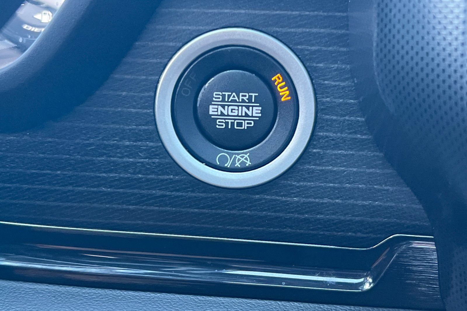 Used 2022 RAM 3500 Limited image 22