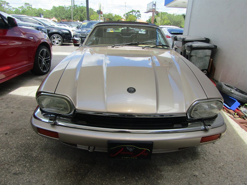 Used 1994 Jaguar XJS 4.0 Convertible image 2