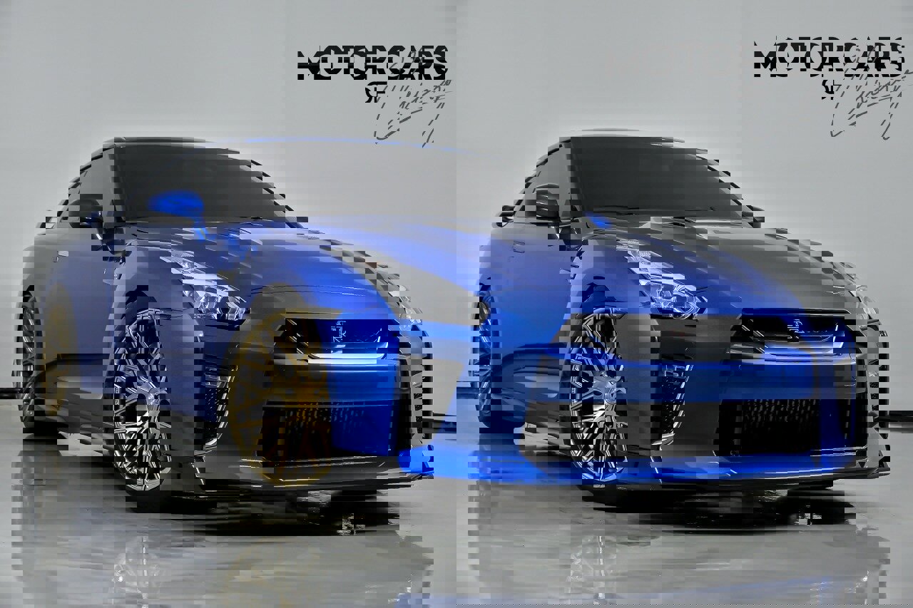 Used 2020 Nissan GT-R Premium image 1