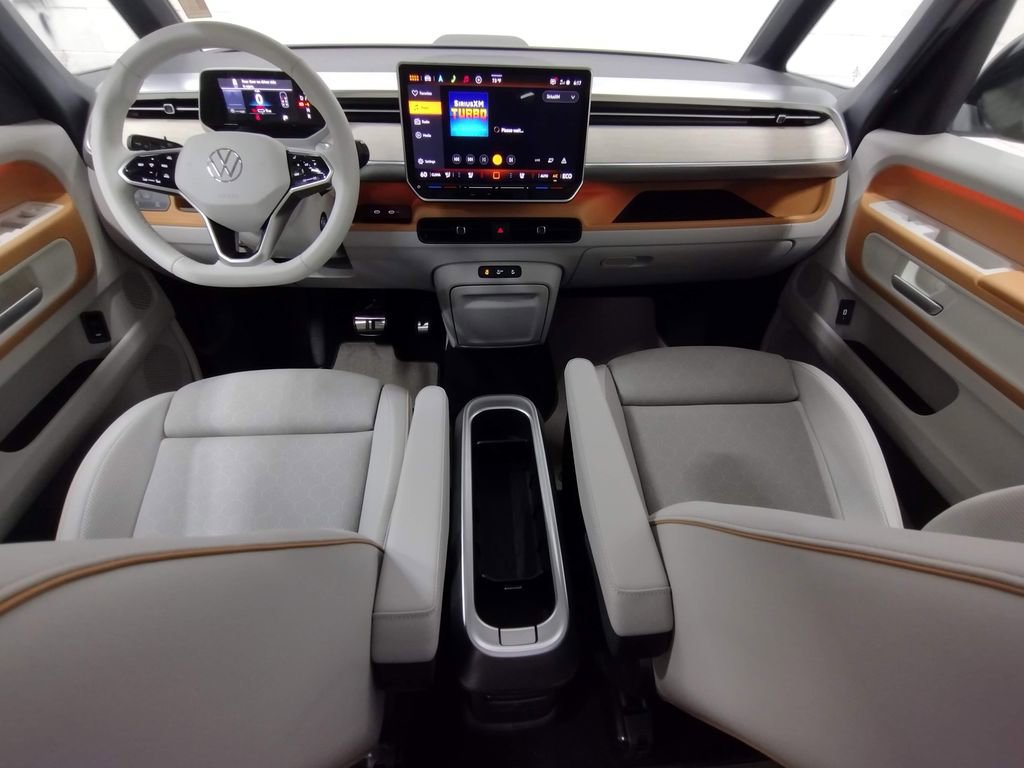 New 2025 Volkswagen ID. Buzz 1st Edition image 40