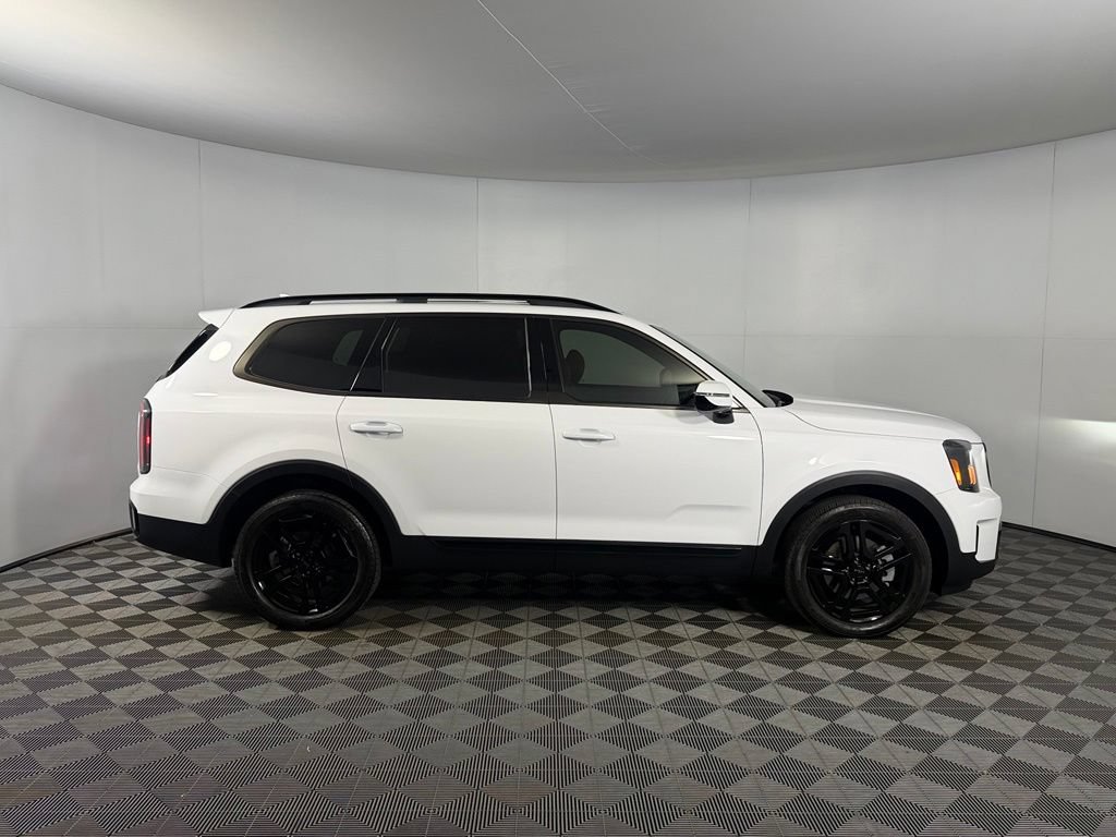 Used 2025 Kia Telluride SX X-Line AWD/4WD image 4