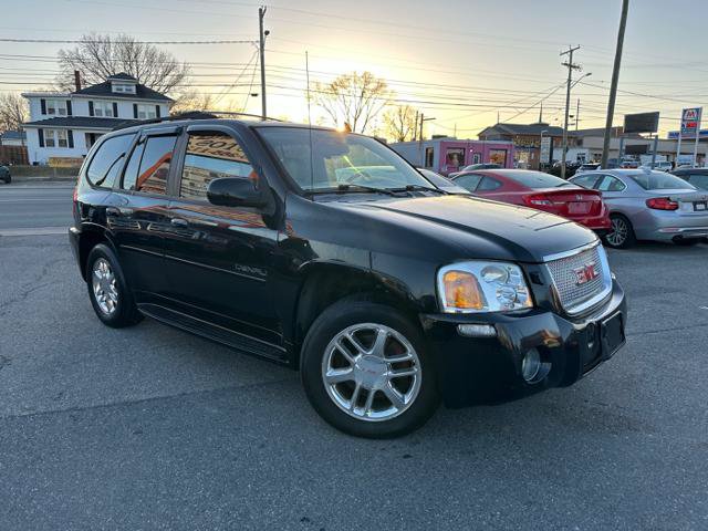 Used 2006 GMC Envoy Denali AWD/4WD image 2