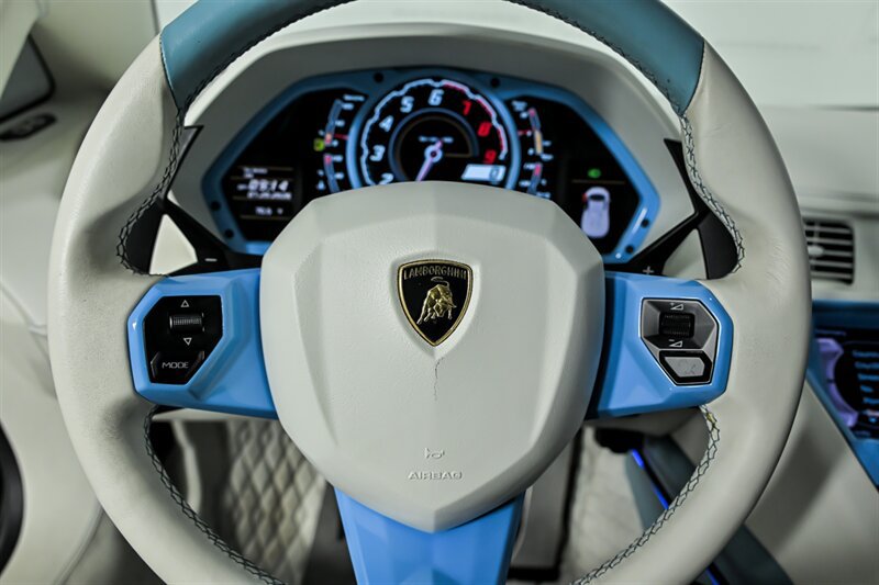 Used 2014 Lamborghini Aventador LP 700-4 AWD/4WD image 24