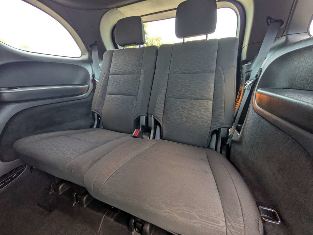 Used 2025 Dodge Durango GT AWD/4WD image 8