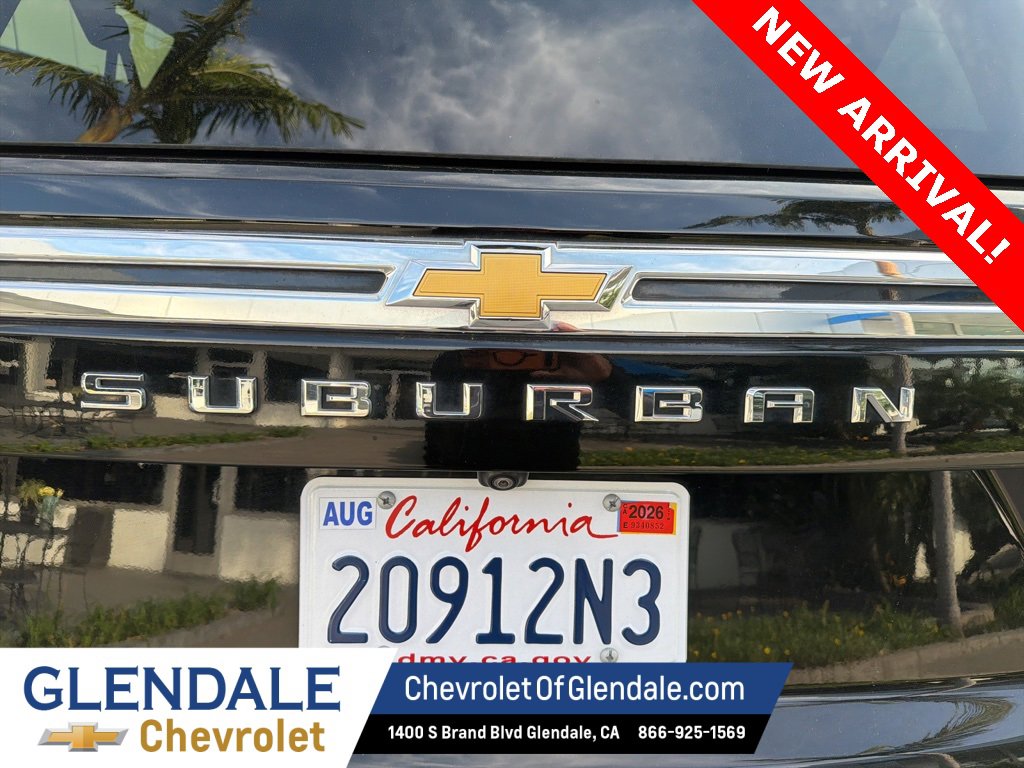 Used 2021 Chevrolet Suburban LT image 7