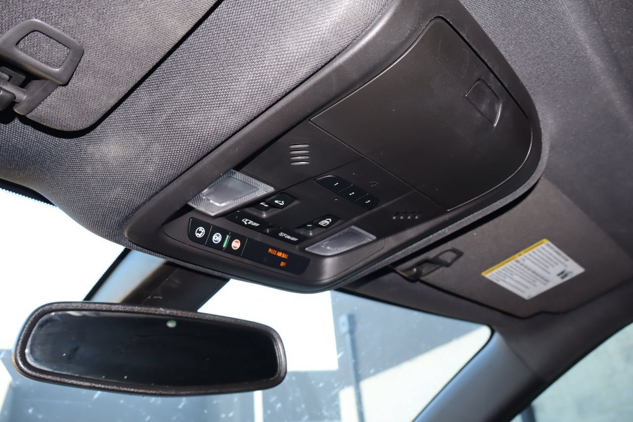 Used 2019 Chevrolet Blazer RS w/ Sun and Wheels Package FWD image 27