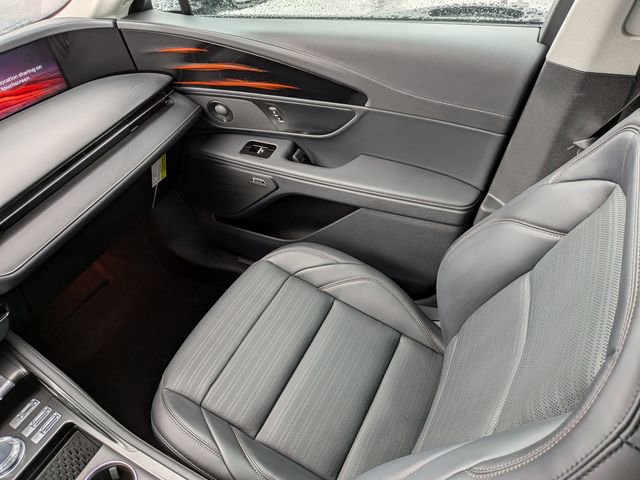 New 2026 Lincoln Nautilus Reserve w/ Jet Appearance Package image 15