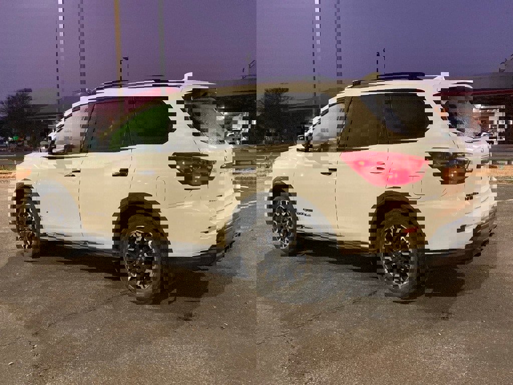 Used 2020 Nissan Pathfinder SV w/ Rock Creek Edition image 6