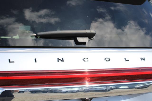 Used 2024 Lincoln Navigator Black Label AWD/4WD image 6