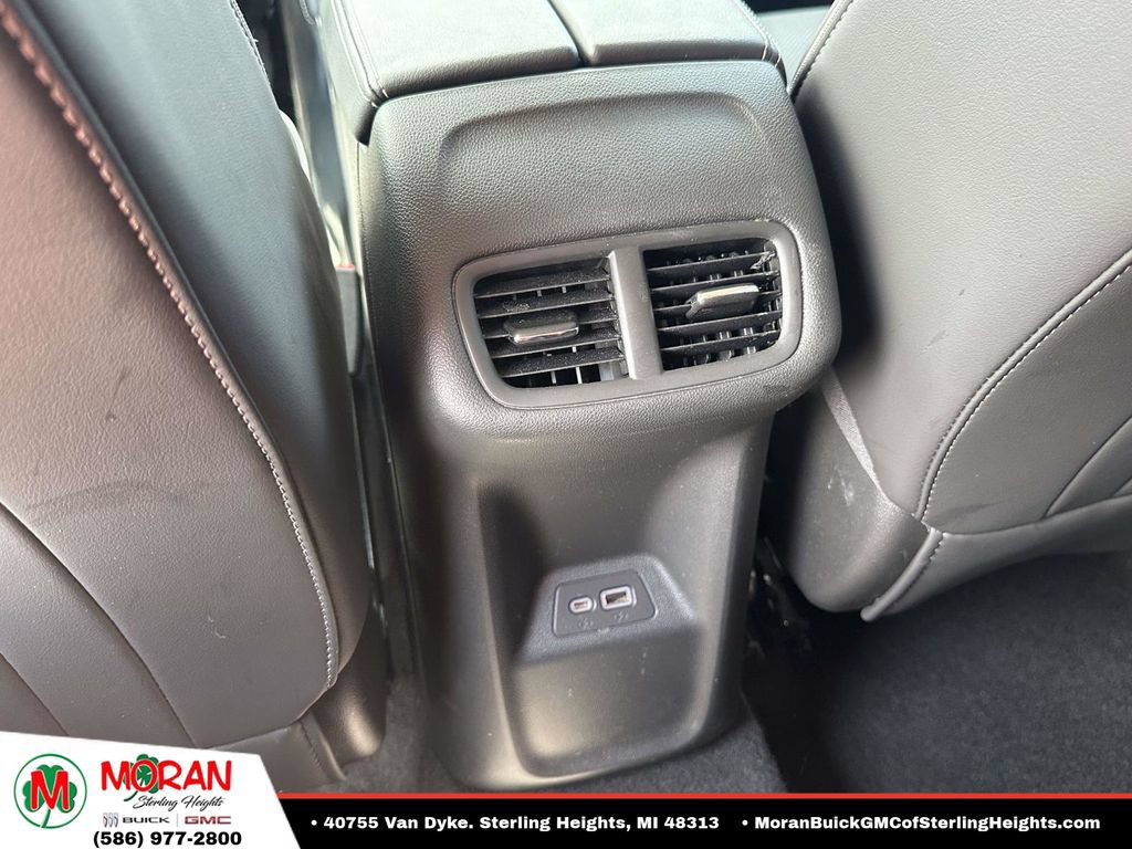 Certified 2023 Buick Envision Essence AWD/4WD image 13