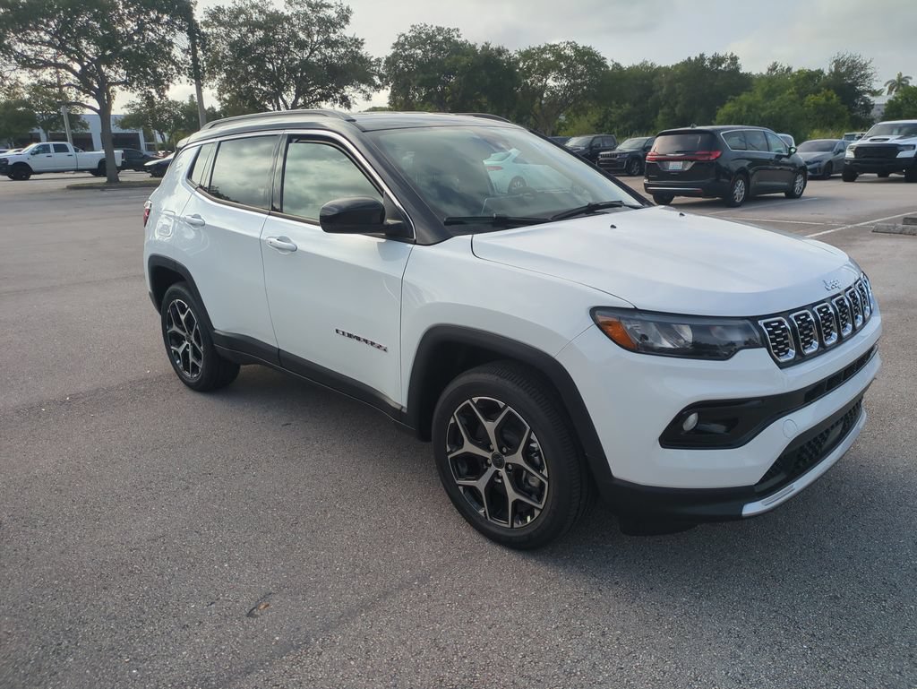 New 2026 Jeep Compass Limited AWD/4WD image 2