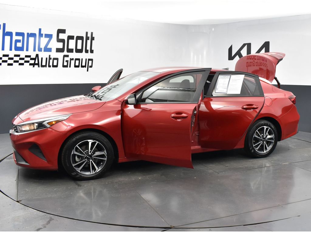 Certified 2023 Kia Forte LXS image 34