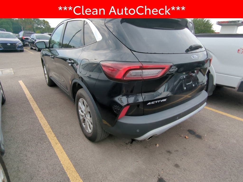 Used 2023 Ford Escape Active w/ Tech Pack #2 AWD/4WD image 4