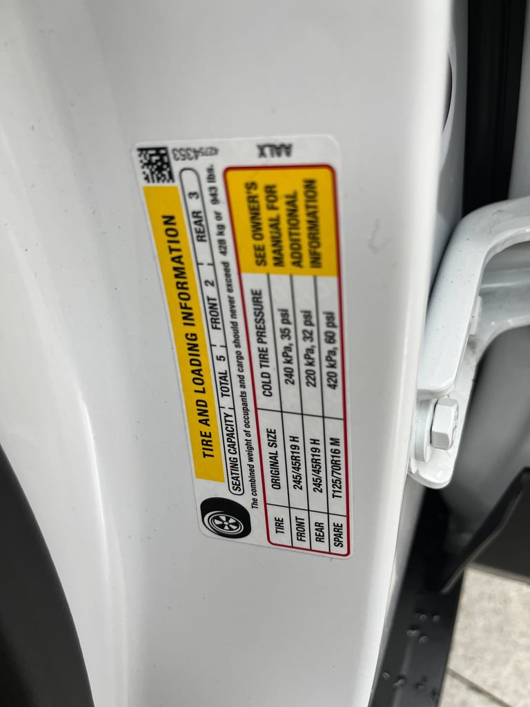 Used 2024 Chevrolet Trax RS w/ Driver Confidence Package FWD image 23