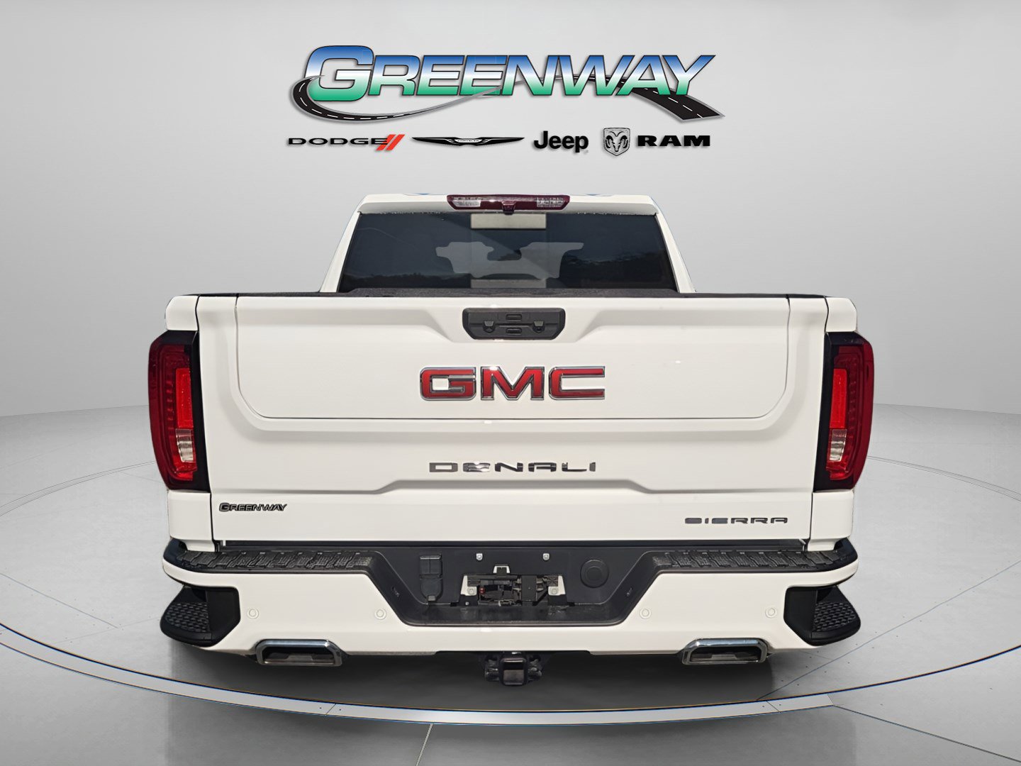 Used 2023 GMC Sierra 1500 Denali image 2