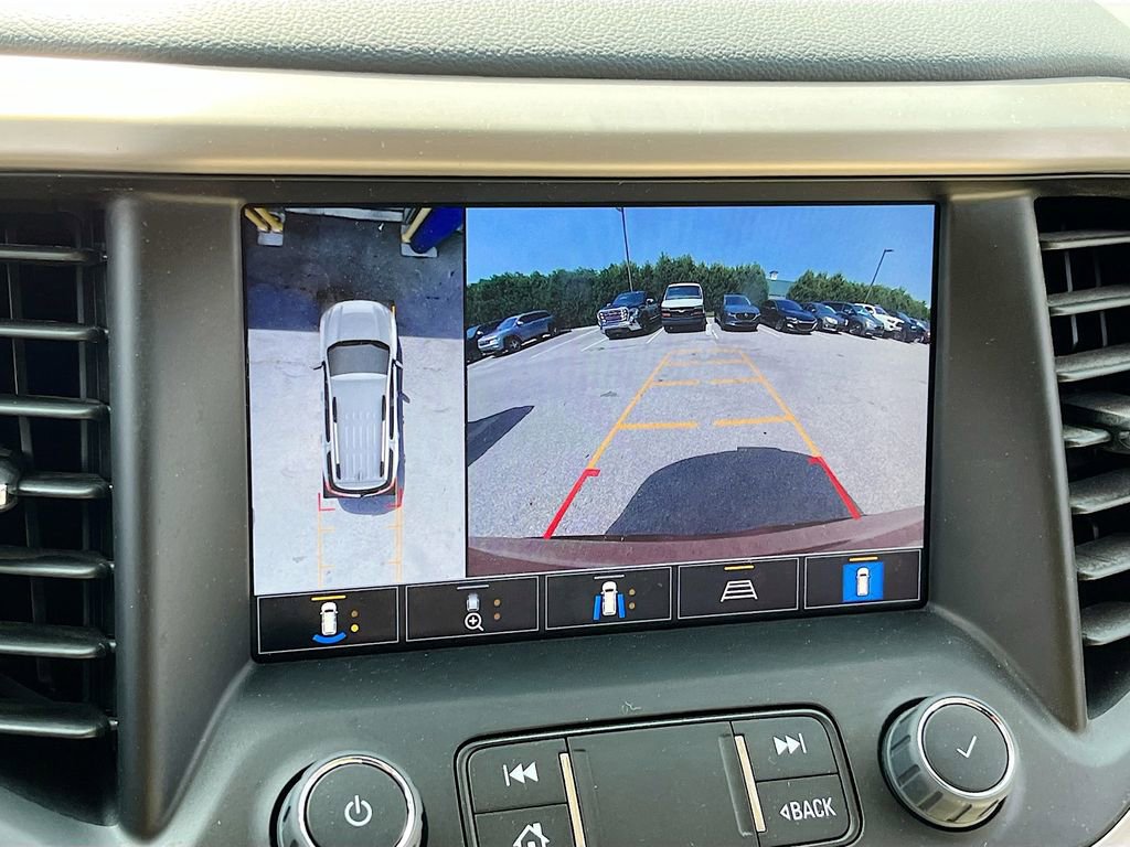 Used 2023 GMC Acadia Denali w/ Denali Technology Package AWD/4WD image 14