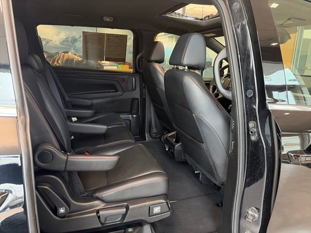 Used 2024 Honda Odyssey Sport image 35