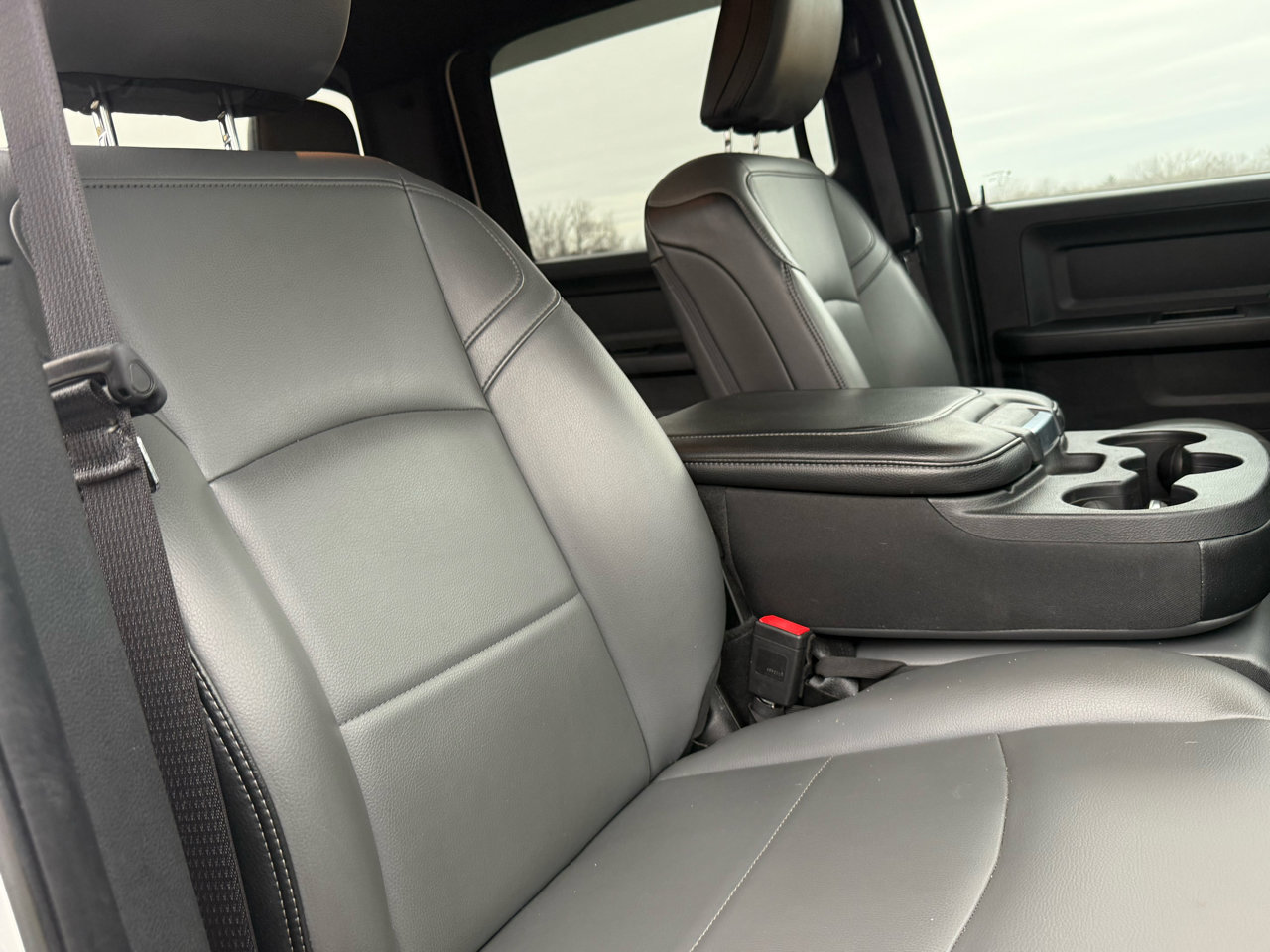 Used 2021 RAM 2500 Tradesman w/ Chrome Appearance Group image 22