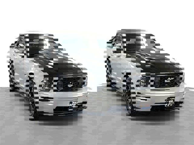 Used 2005 Ford Mustang GT