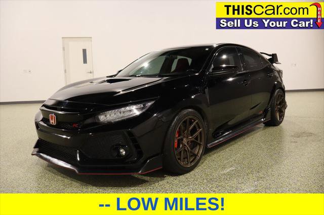 Used 2018 Honda Civic Type R image 3