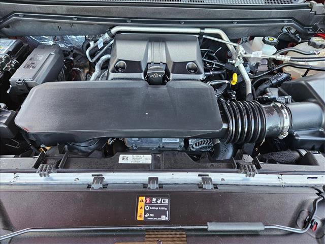 Used 2024 Chevrolet Colorado ZR2 w/ Safety Package image 23