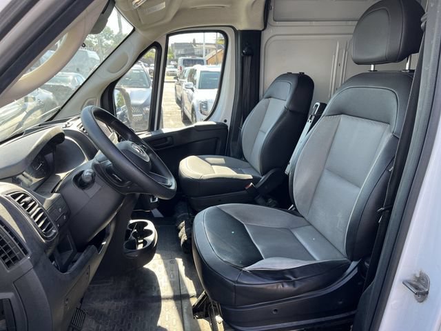 Used 2025 RAM ProMaster 2500 w/ Convenience Group FWD image 15