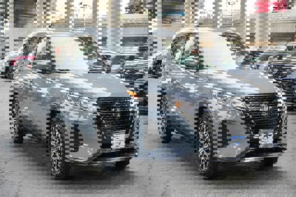 Used 2023 Nissan Kicks SV w/ Interior Electronics Package image 3