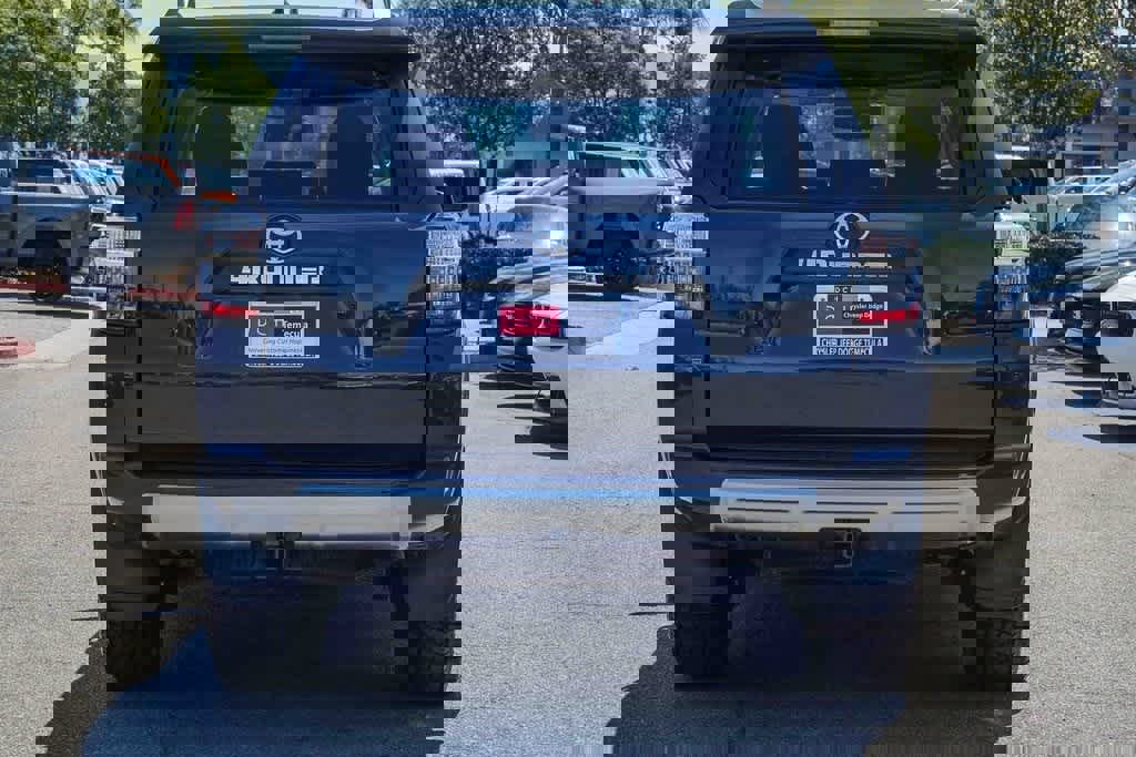 Used 2024 Toyota 4Runner TRD Off-Road image 5