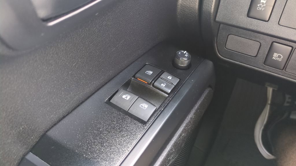 Certified 2023 Toyota Tacoma SR RWD image 24