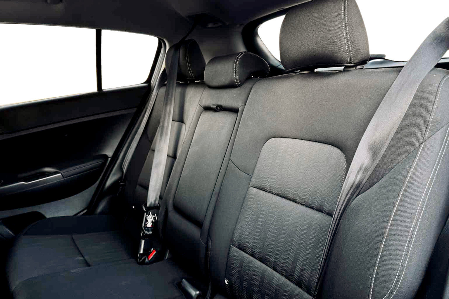 Used 2021 Kia Sportage LX image 18