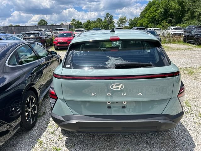 Certified 2026 Hyundai Kona SE FWD image 3