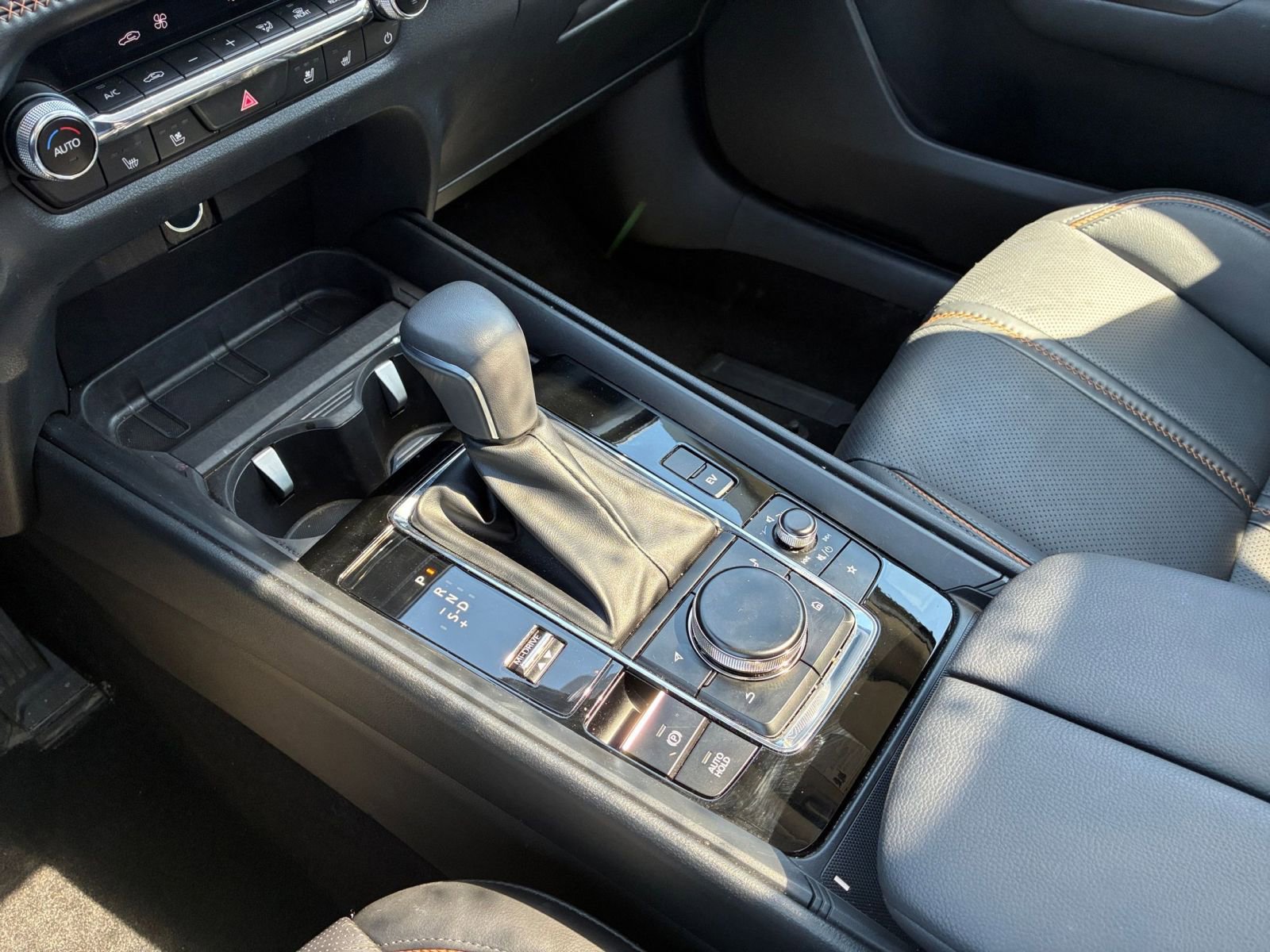 Used 2025 MAZDA CX-50 2.5 Hybrid w/ Premium Plus Pkg AWD/4WD image 43