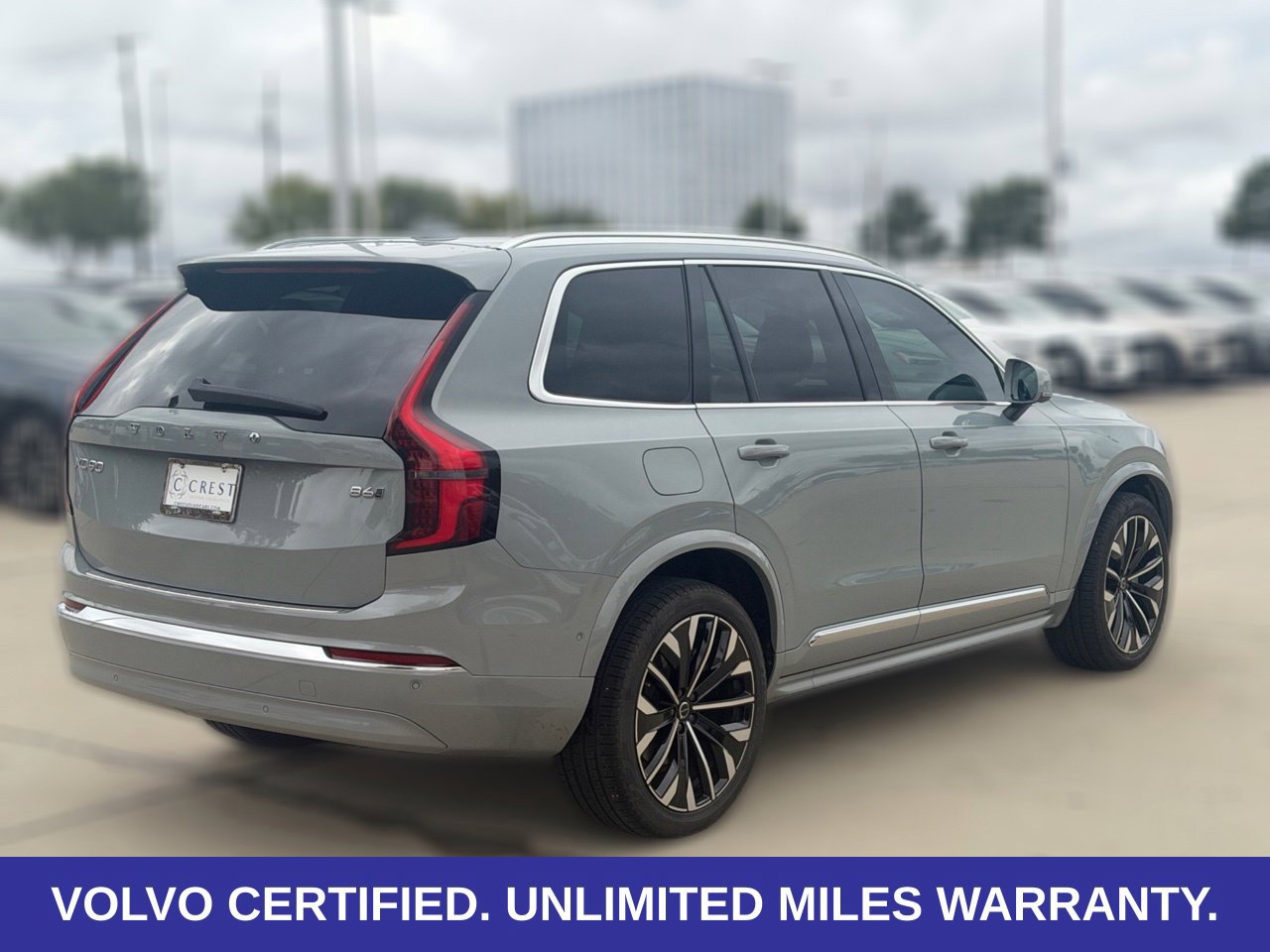 Certified 2026 Volvo XC90 B6 Plus AWD/4WD image 9