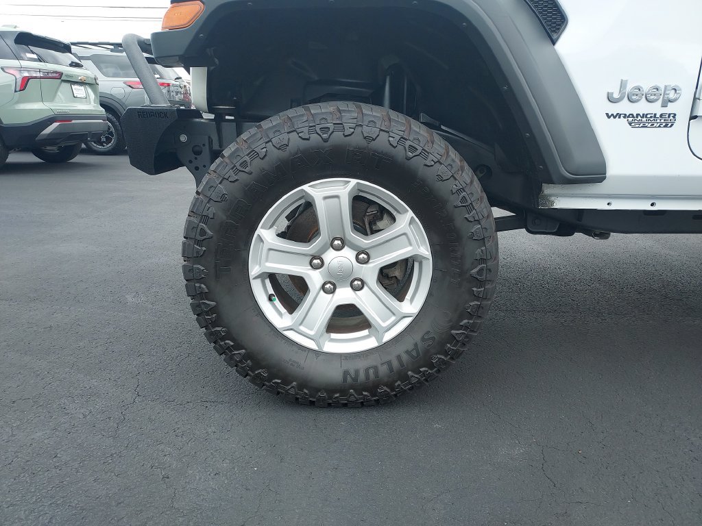 Used 2019 Jeep Wrangler Unlimited Sport S AWD/4WD image 10